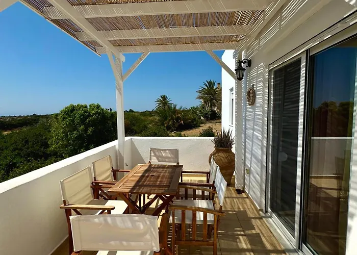 بيت للعطل Sea House