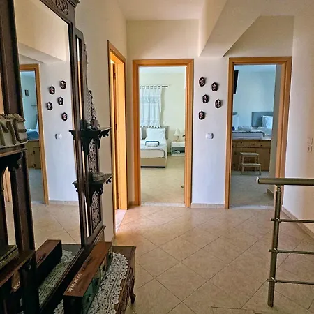 بيت للعطل Sea House