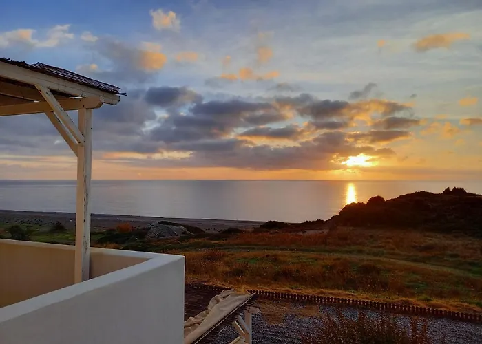 Sea House *